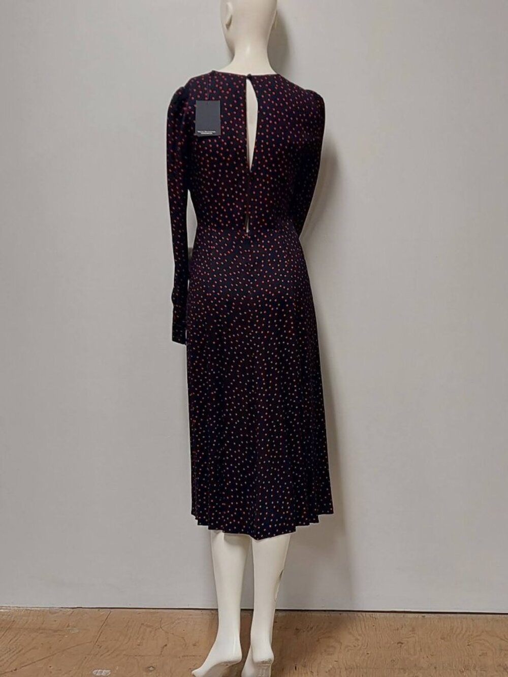 Reformation “Josephine” Black & Red Dot, L/S, Midi, Slit-back dress Size: 4